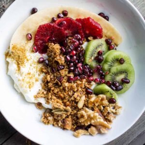 Yogurt with organic granola